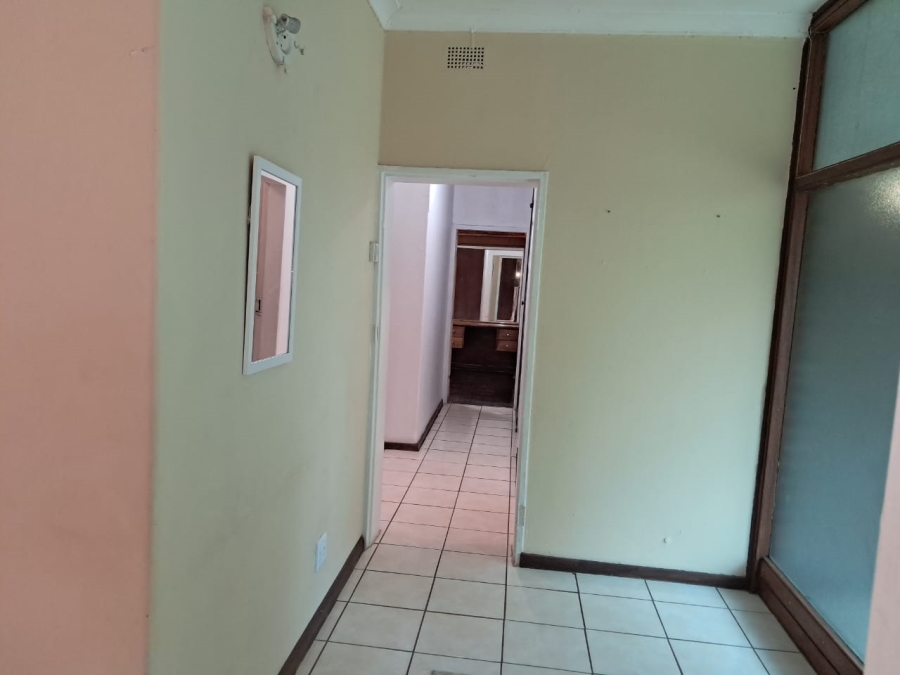 5 Bedroom Property for Sale in St Helena Free State